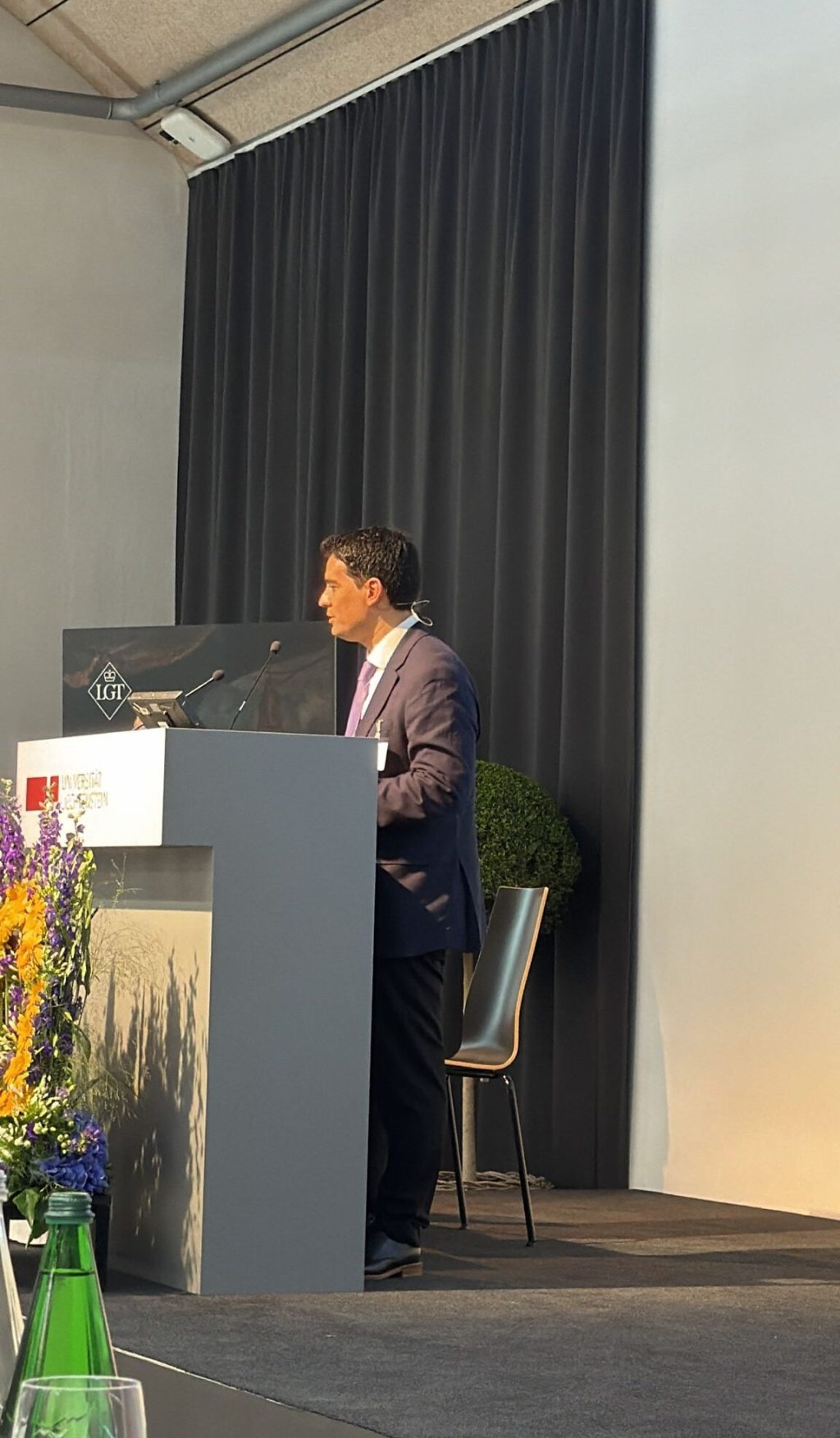 Adrián Ravier, diputado nacional por La Pampa, presentó un informe internacional sobre el proceso de estabilización económica argentino