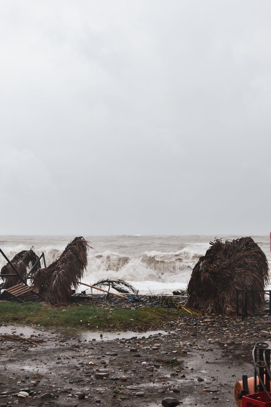 Ciclón extratropical: alertas por vientos huracanados y olas de hasta 12&nbsp;metros