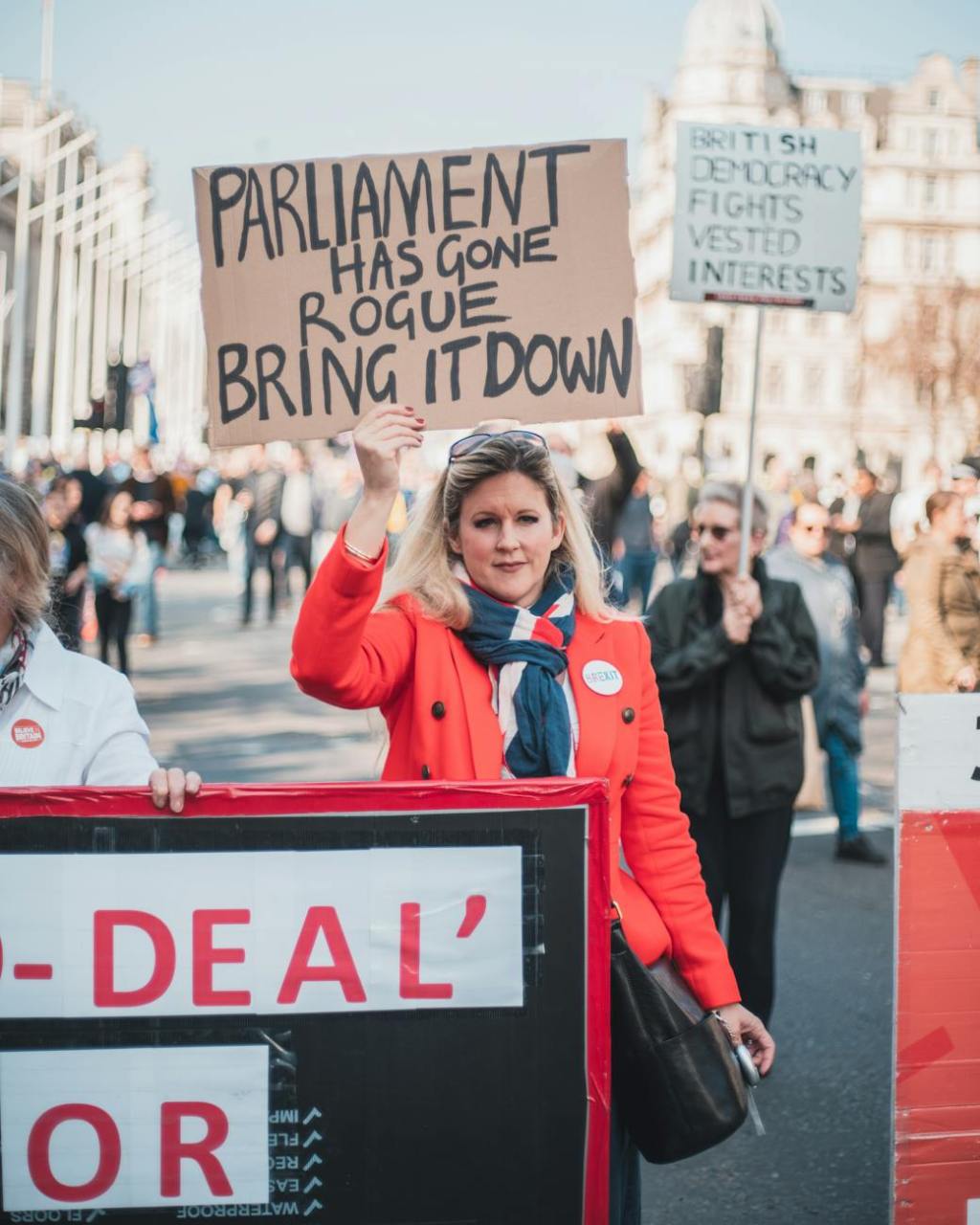 Renuncias consecutivas generan inestabilidad en el laborismo&nbsp;británico