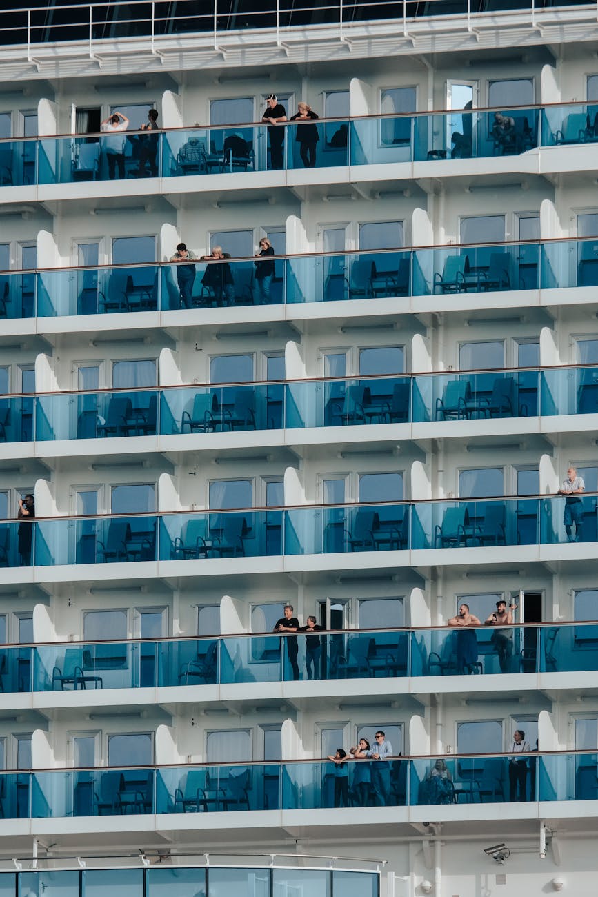 Francia: crucero con 1700 pasajeros en cuarentena por brote de gastroenteritis