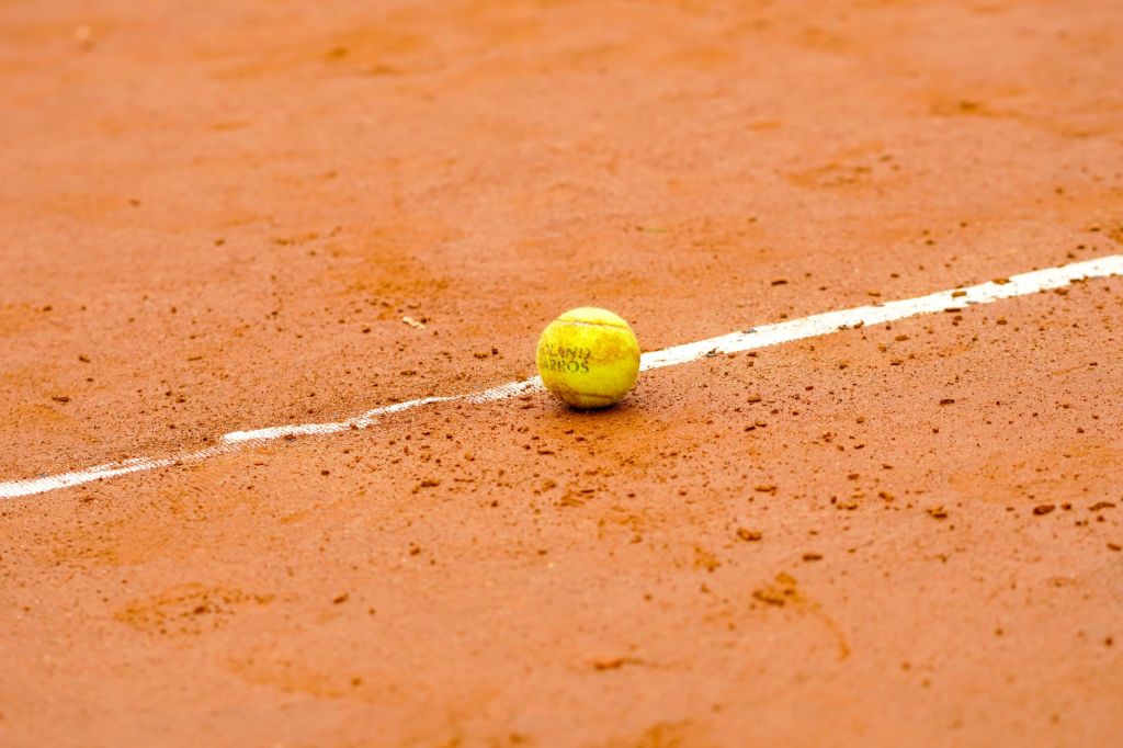 Chwalinska, del retiro por depresión a semifinal en Roland Garros