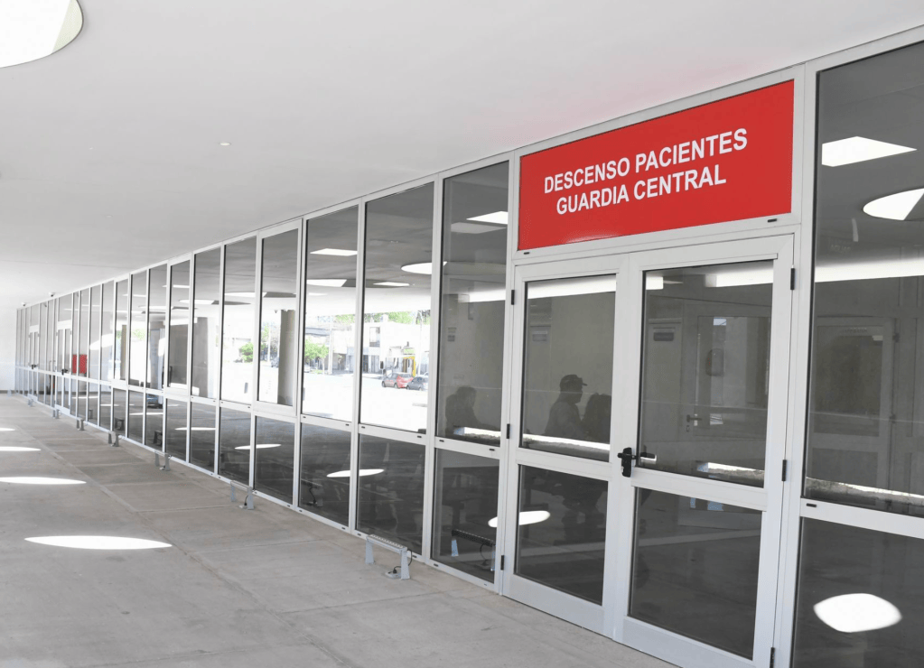 Nación estableció el arancelamiento de la atención sanitaria a extranjeros para cuidar los recursos&nbsp;públicos